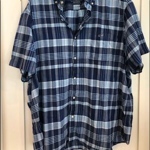 Men’s 2X Vineyard Vines button down shirt